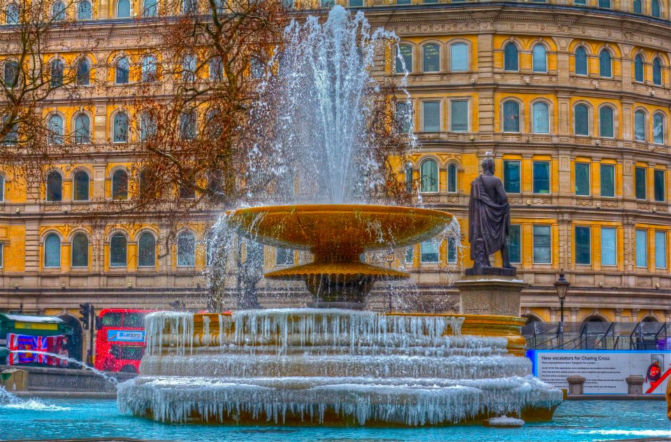 40 Trafalgar Square.jpg